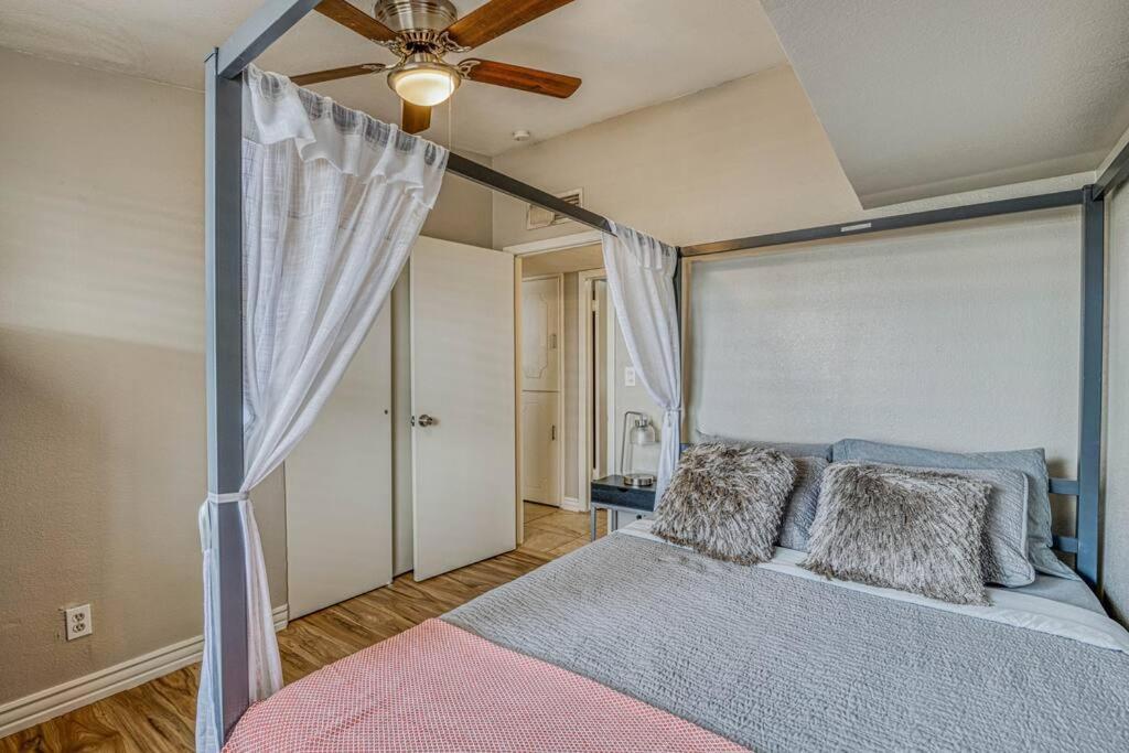 The Hummingbird Sunset Home, West Side إل باسو المظهر الخارجي الصورة
