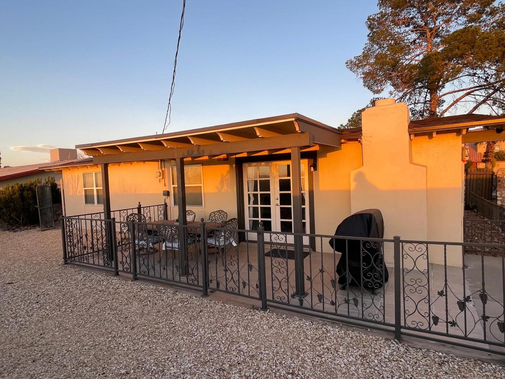 The Hummingbird Sunset Home, West Side إل باسو المظهر الخارجي الصورة