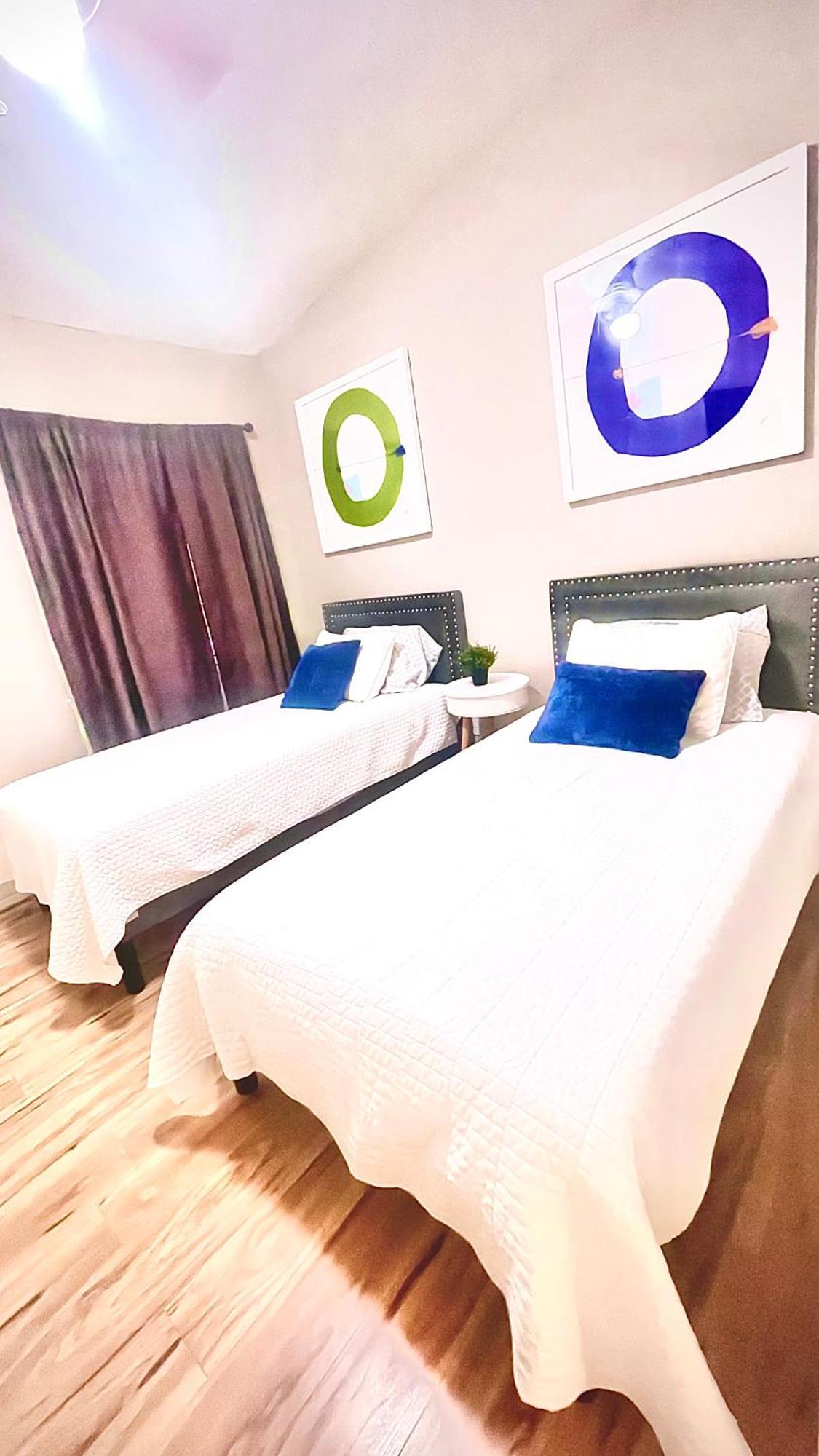 The Hummingbird Sunset Home, West Side إل باسو المظهر الخارجي الصورة